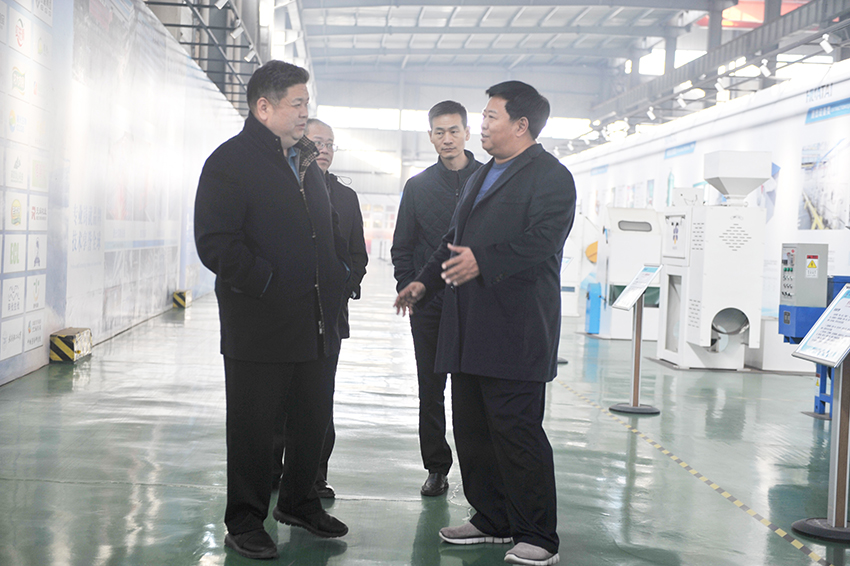 鲁花集团执行总裁杜祖波一行莅临开云体育官方网站考察调研