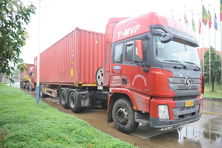 开云体育官方网站生产的100吨棕榈油精炼项目发货刚果金